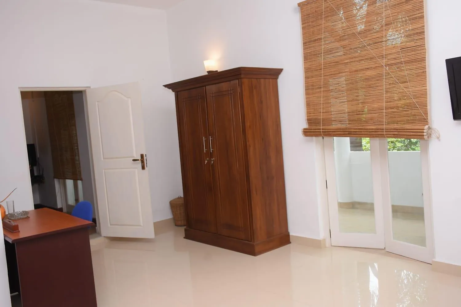فندق مبيت وإفطار نيجومبو Goodlife Villa